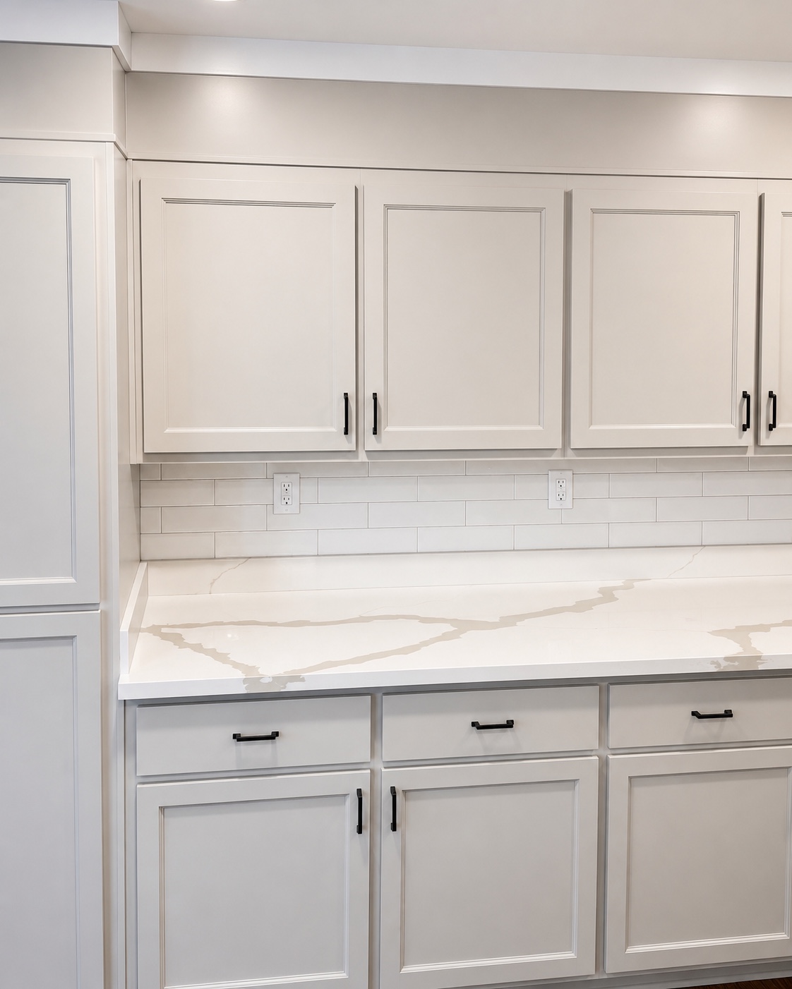 Custom kitchen cabinetry by Elite Construction and Design